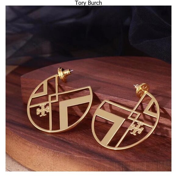 Tory Burch gold earrings - Picture 1 of 6